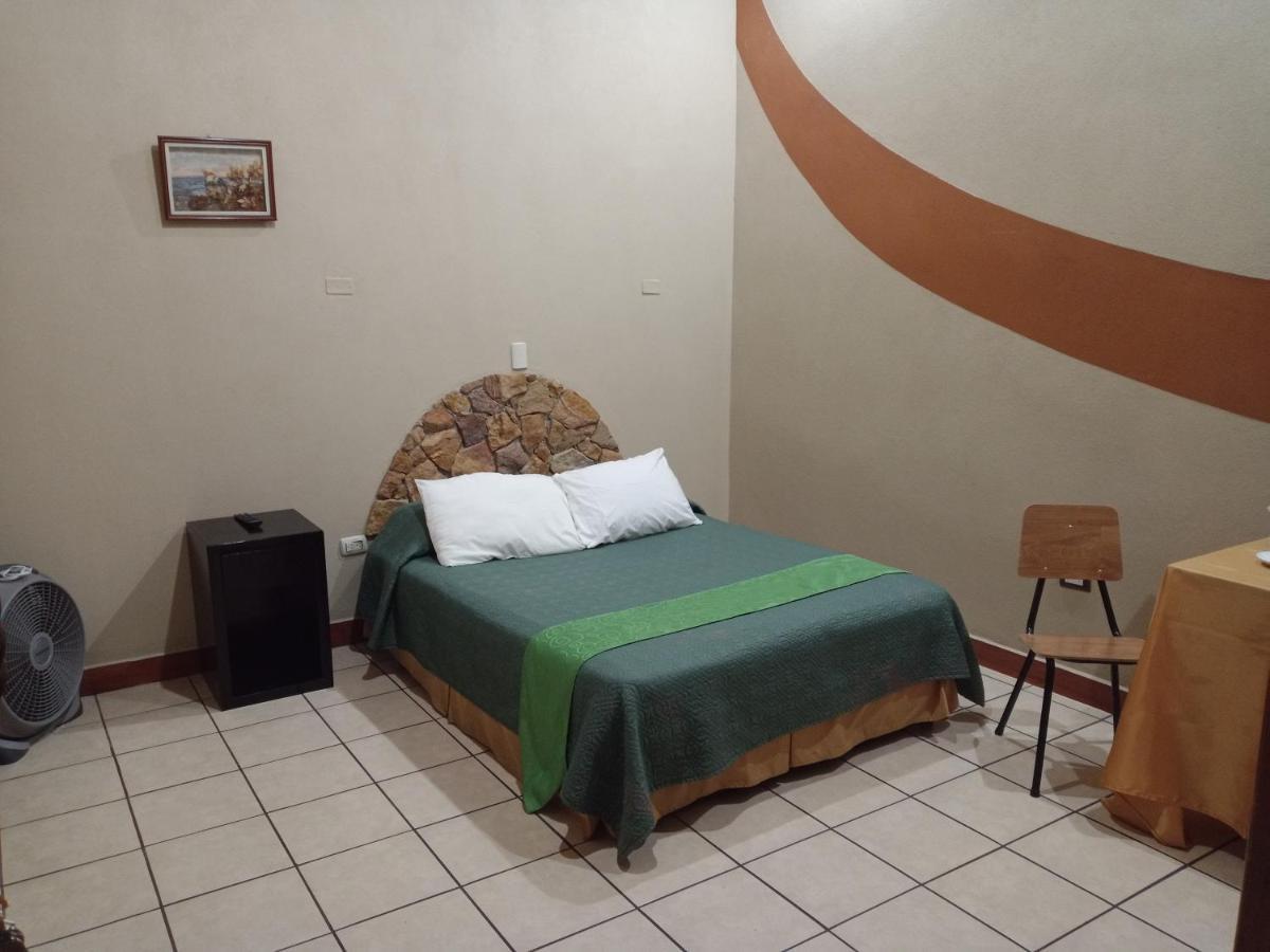 Hotel Cibeles Resort Heredia Bagian luar foto