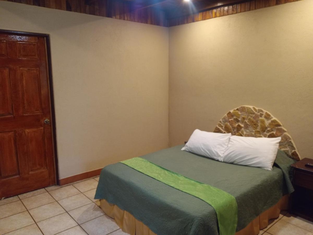 Hotel Cibeles Resort Heredia Bagian luar foto