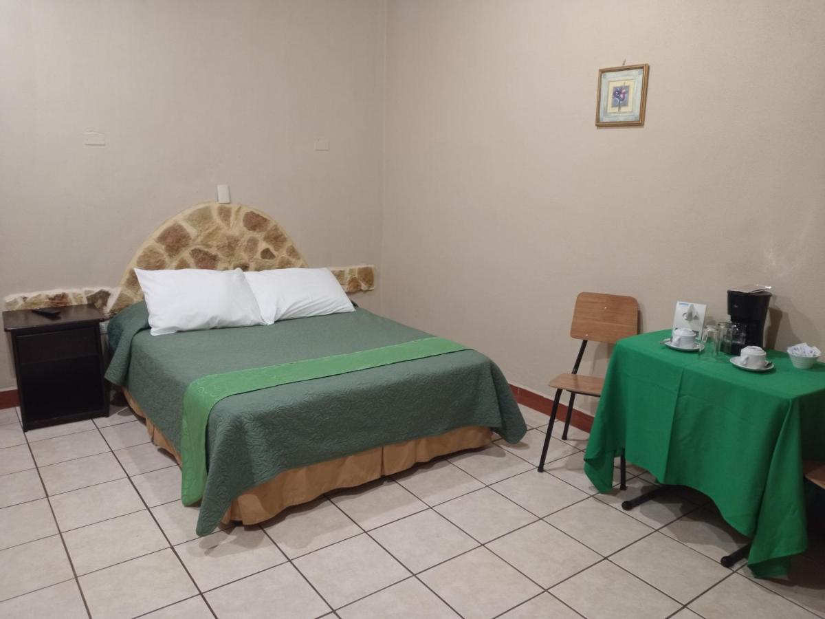 Hotel Cibeles Resort Heredia Bagian luar foto