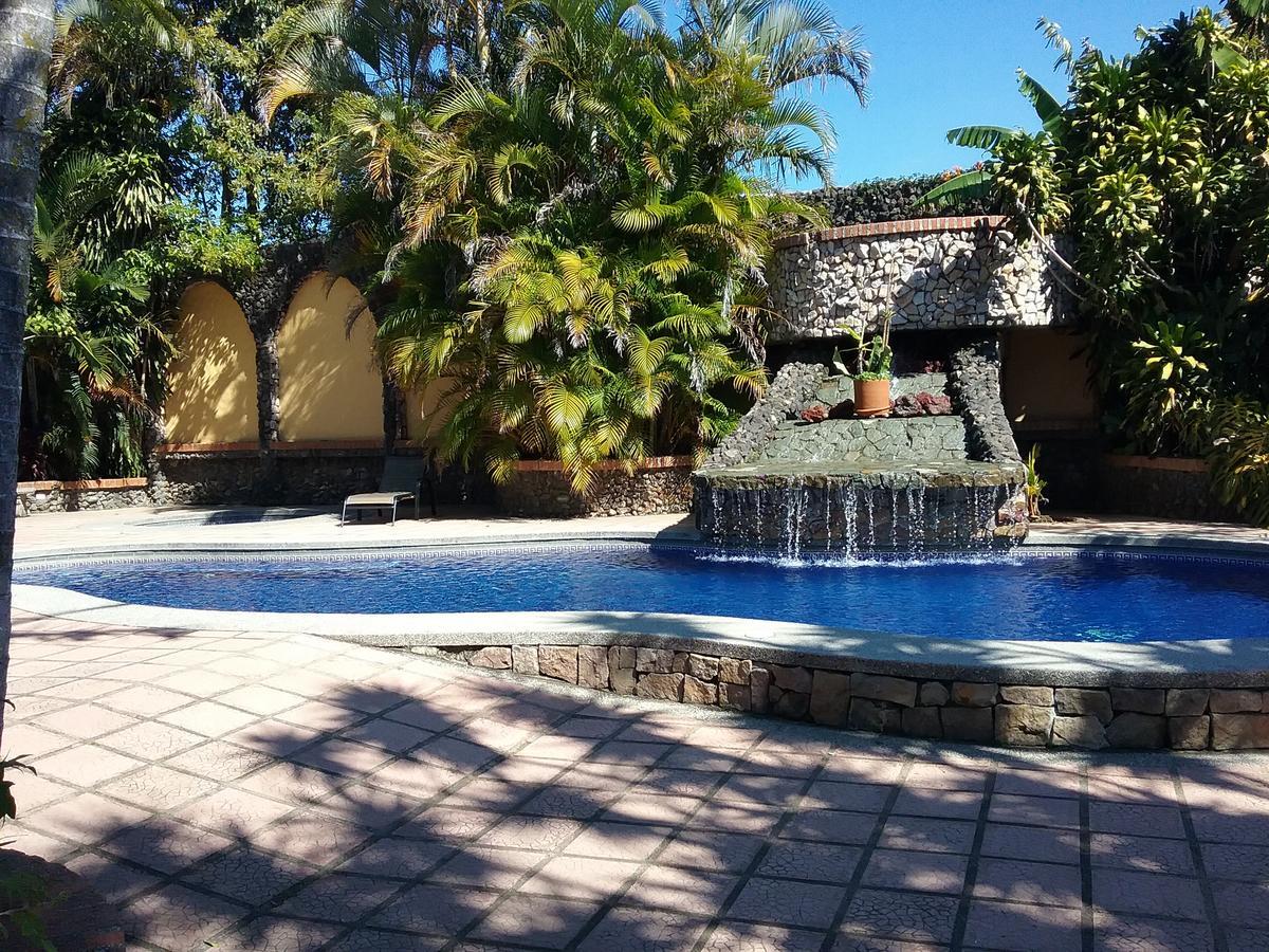 Hotel Cibeles Resort Heredia Bagian luar foto