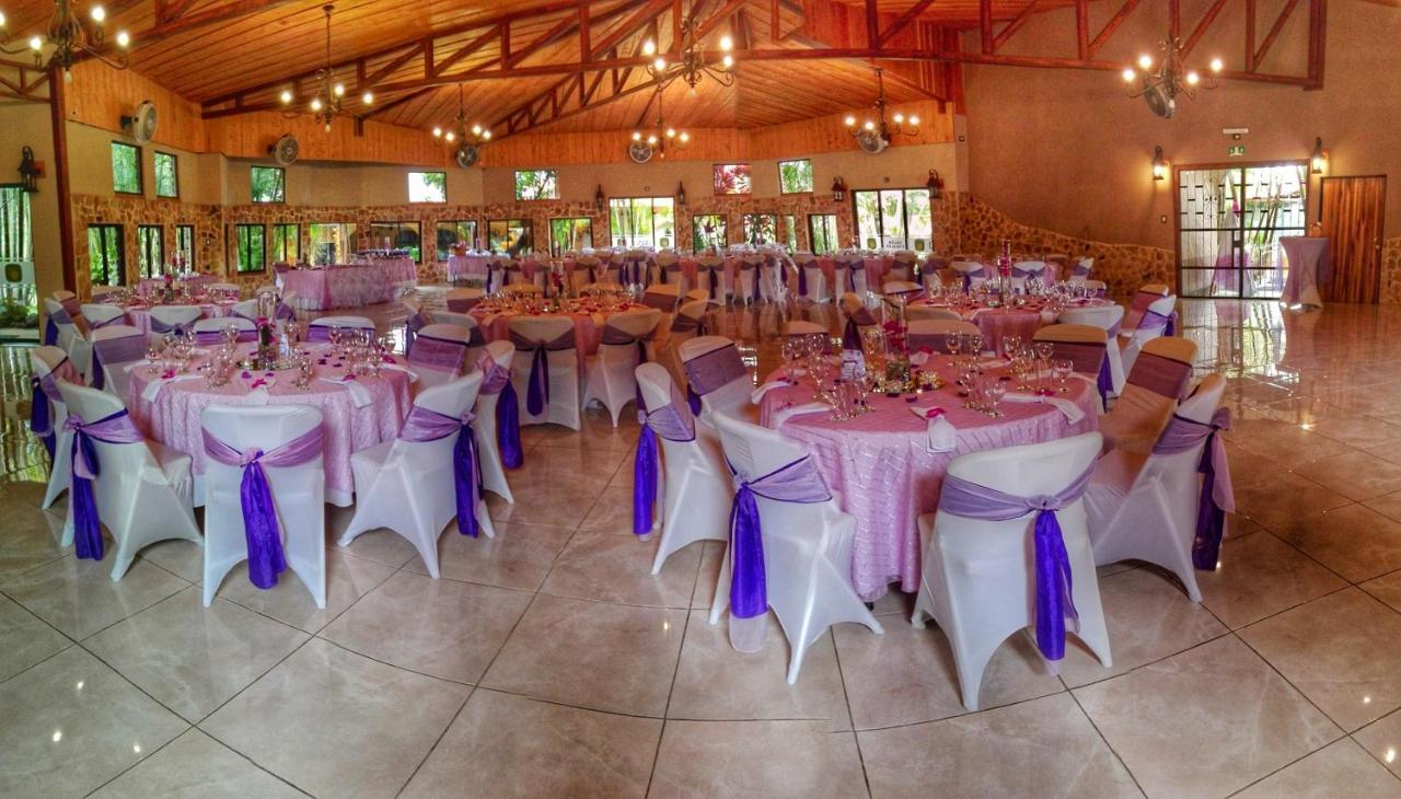 Hotel Cibeles Resort Heredia Bagian luar foto